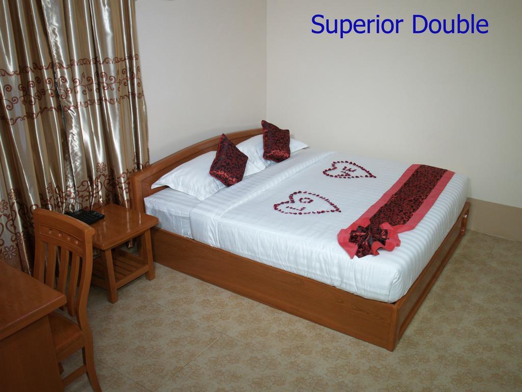 Nice Dream Hotel มัณฑะเลย์ ภายนอก รูปภาพ